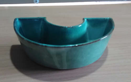 Linn ware style posy vase