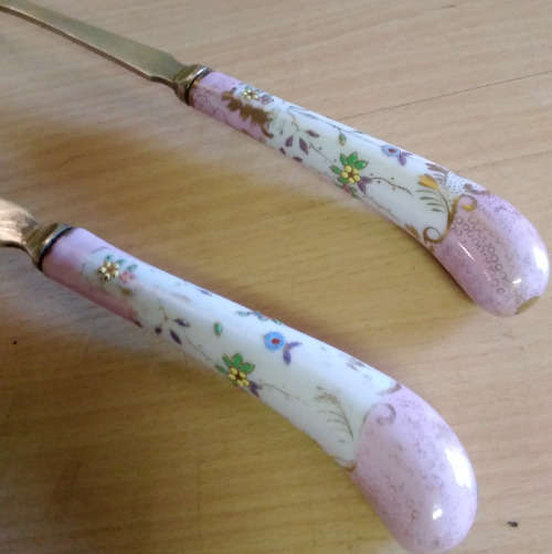 Sheffield salad servers with porcelain handles