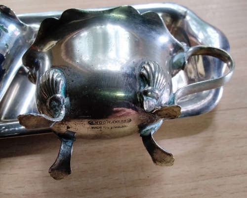 Angora ware condiment set