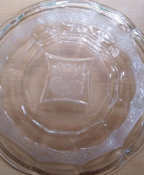 Glass embossed plate