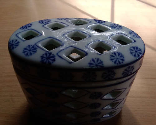Ming blue reproduction jar