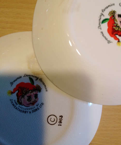 Brownie downing pin dishes c1963