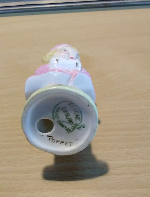 Poppet figurine by Artone