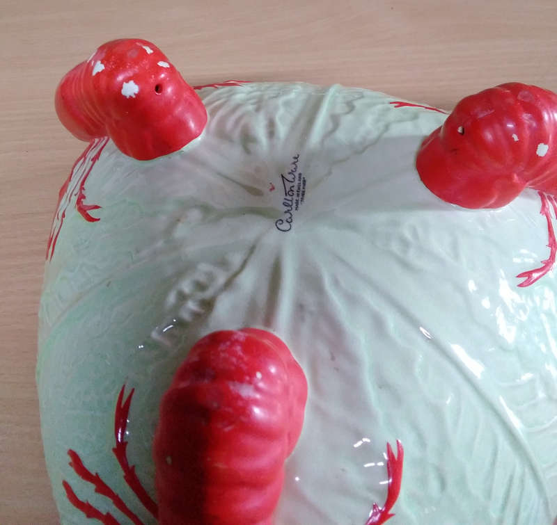 Carlton ware lobster footed bowl