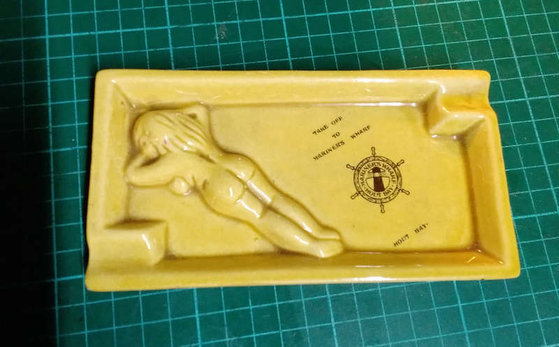 Houtbay ashtray