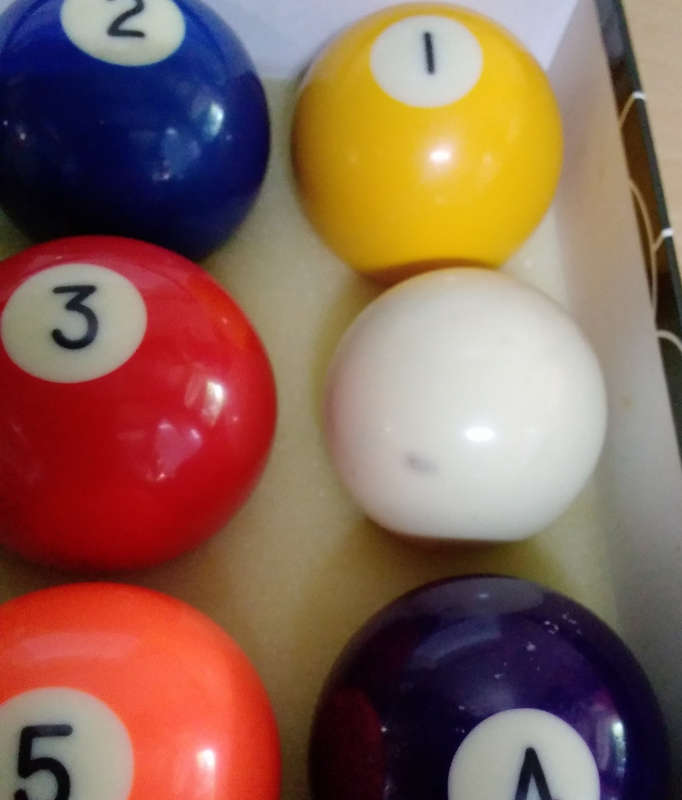 Snooker balls