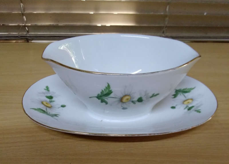 Richard Ginori sauce boat