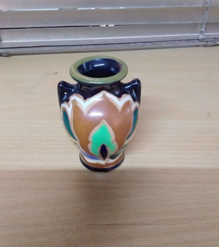 Small Gouda vase