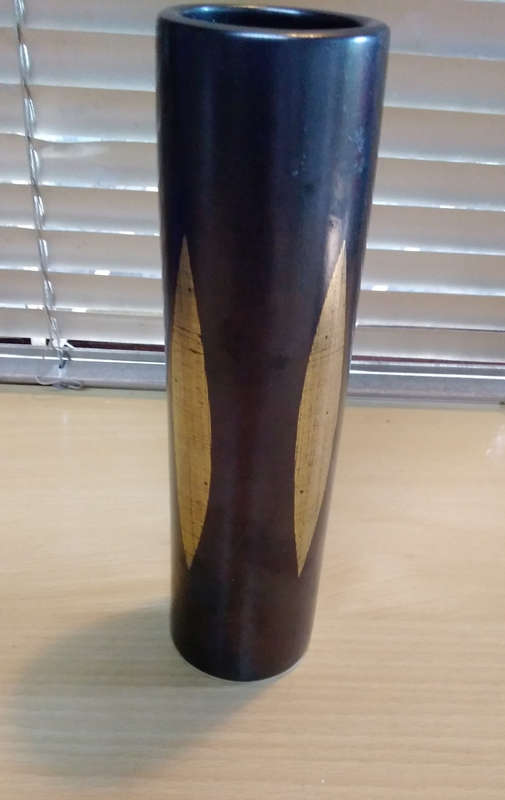 Black and gold vase