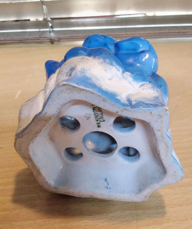 Wilkinson Ltd  flower frog