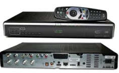 DSTV HD PVR Decoder (4 tuner) FREE SHIPPING BY COURIER