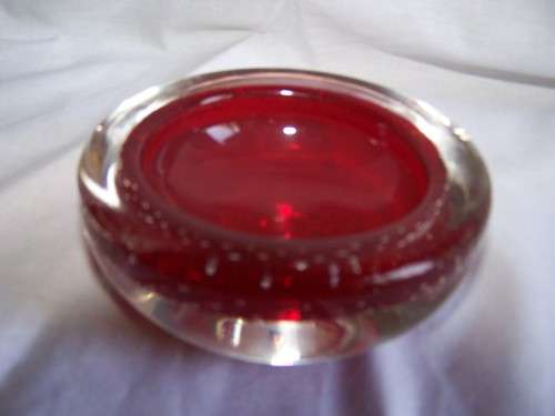 SMALL RED MURANO ASHTRAY