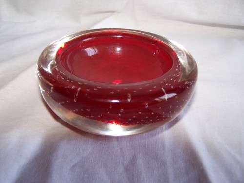 SMALL RED MURANO ASHTRAY