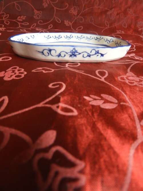 PIN DISH