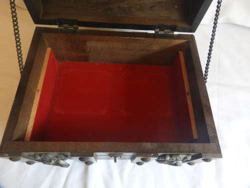 TREASURE CHEST