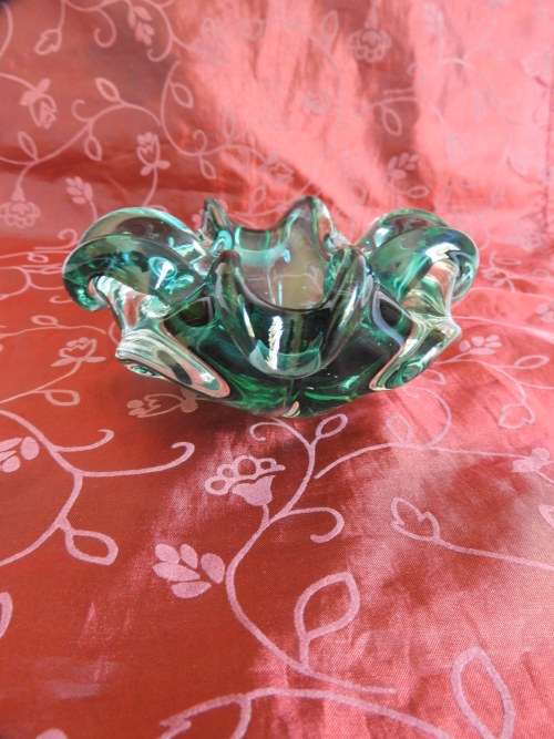 MURANO TYPE ASHTRAY