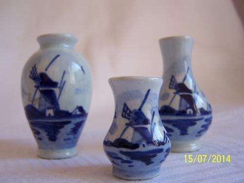 3 Small Delft Vases