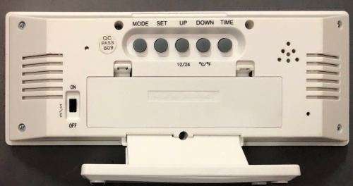 VOICE CONTROL BACK-LIGHT LCD CLOCK DS-3618