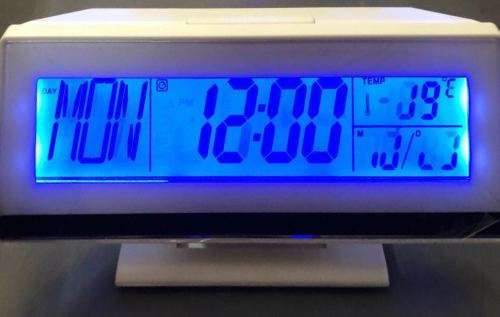 VOICE CONTROL BACK-LIGHT LCD CLOCK DS-3618