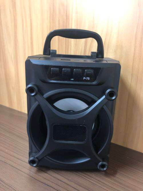 BLUETOOTH WIRELESS SPEAKER P75 Bluetooth Portable