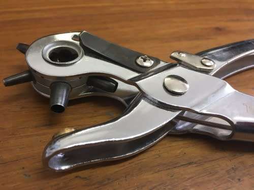Leather Hole Punch & Grommet Setting Tool Kit C/W 100pc Eyelets 5mm