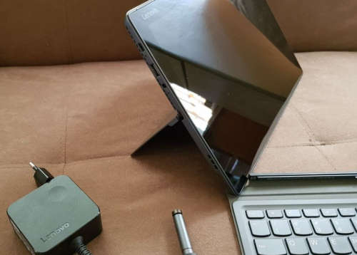 Lenovo Miix 520