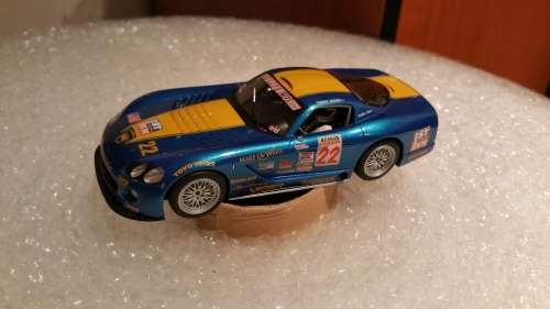 Hornby Dodge Viper