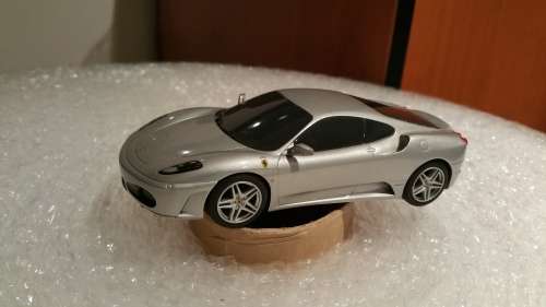 Hornby Ferrari F430