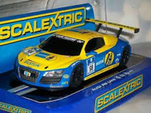 Scalextric Audi R8