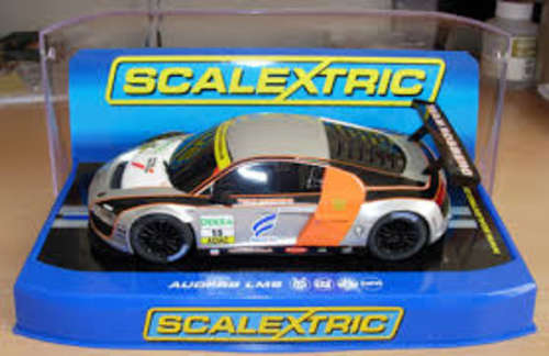 Scalextric Audi R8