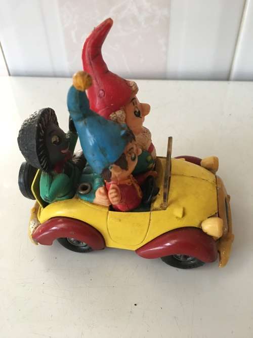 CORGI NODDY CAR WITH NODDY BIG EARS GREY FACE GOLLY - CIRCA 1969-1970 -  RARE TO FIND!!!