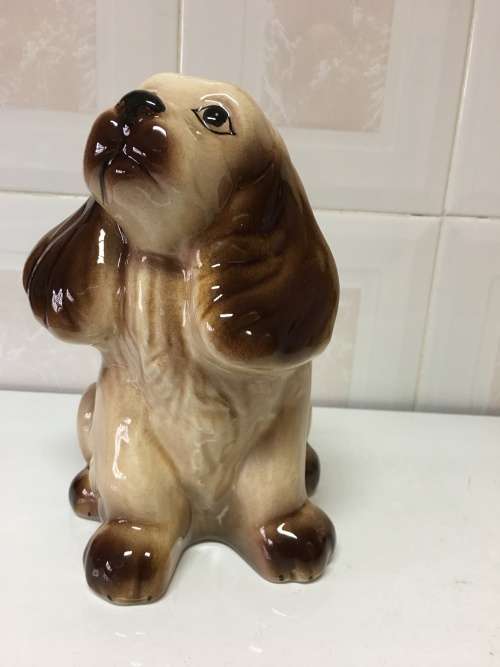 PORCELAIN SPANIEL LARGE DOGGIE STAMPED FAIARTE