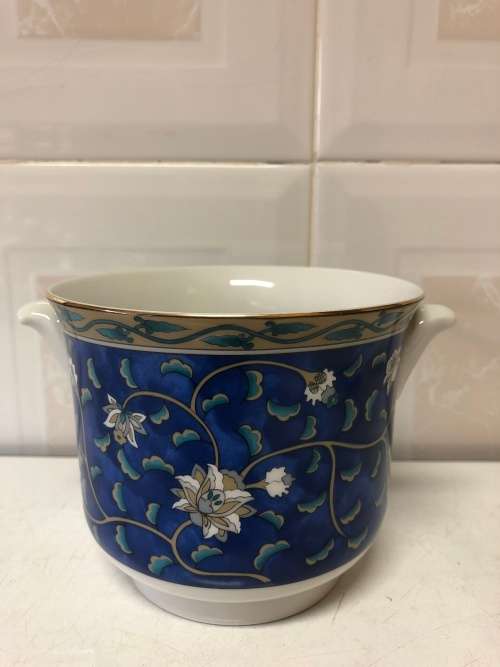 ETUDE TAKAHASHI SAN FRANCISCO C 1986 PORCELAIN ICE BUCKET