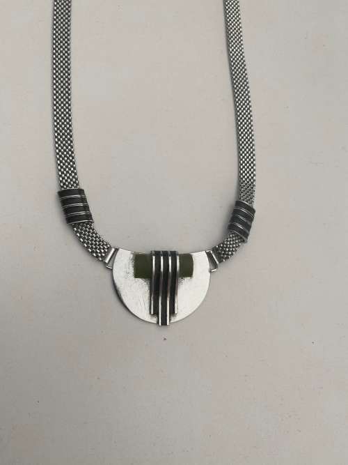 ART DECO BAKELITE AND CHROME NECKLACE - 1930`s PERIOD