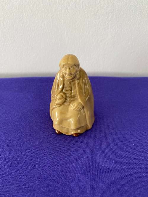 WADE `MOTHER MACHREE` IRISH FOLK SONG TALES CHARACTERS SERIES FIGURINE