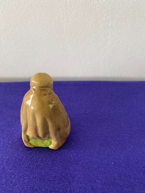 WADE `MOTHER MACHREE` IRISH FOLK SONG TALES CHARACTERS SERIES FIGURINE