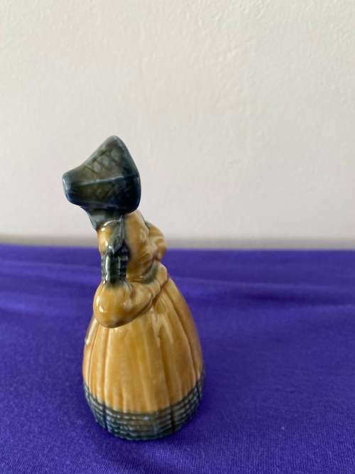 WADE `ROSE OF TRALEE` IRISH FOLK SONG TALES CHARACTERS SERIES FIGURINE
