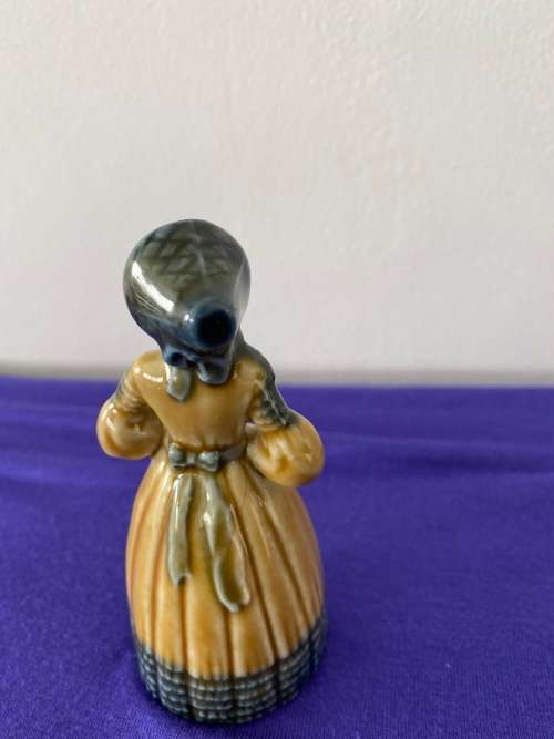 WADE `ROSE OF TRALEE` IRISH FOLK SONG TALES CHARACTERS SERIES FIGURINE