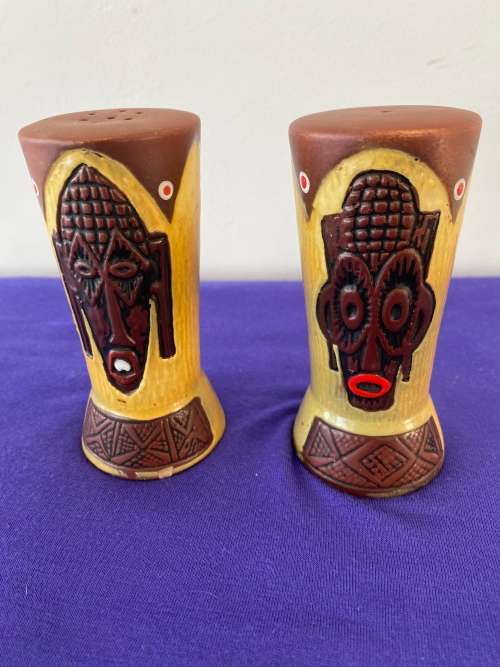 KRUGER PARK POTTERY SALT AND PEPPER SET