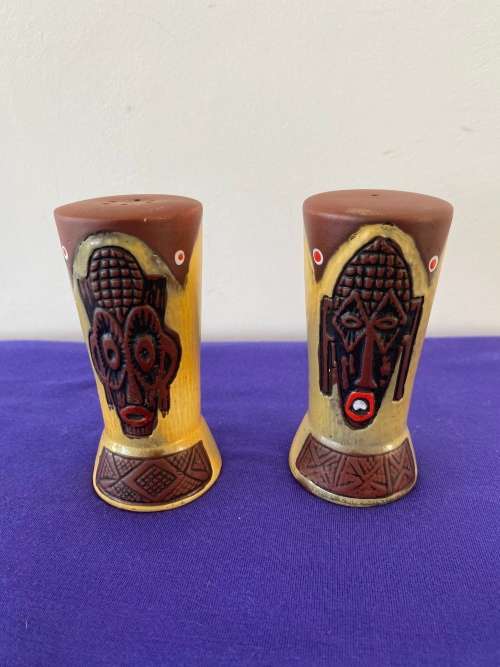 KRUGER PARK POTTERY SALT AND PEPPER SET