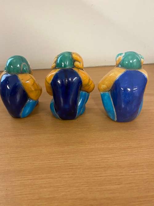 RAKU SOUTH AFRICAN SIGNED POTTERY GLAZED SEE HEAR SPEAK NO EVIL MONKEYS