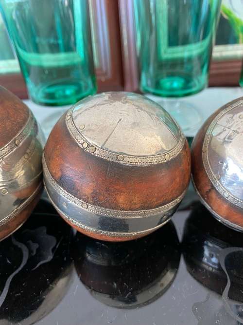 VINTAGE INDIA GRADUATED WOODEN SILVER TONE METAL SURROUNDS BALLS X 3