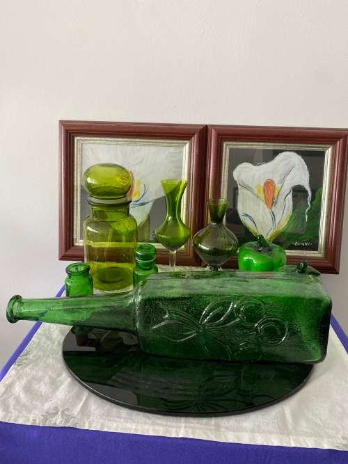 MID-CENTURY GREEN GLASS ITALY STAMPED LARGE TALL GRAPE EMBOSSED GENIE BOTTLE