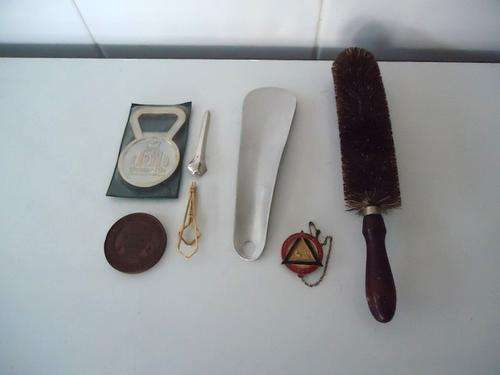 ANTIQUES & COLLECTIBLES LOT - 7 X ITEMS