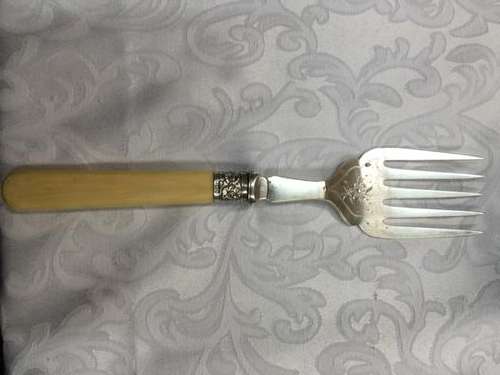 HALLMARK SILVER DOLLAR BONE HANDLE SERVING FORK - SHEFFIELD 1923