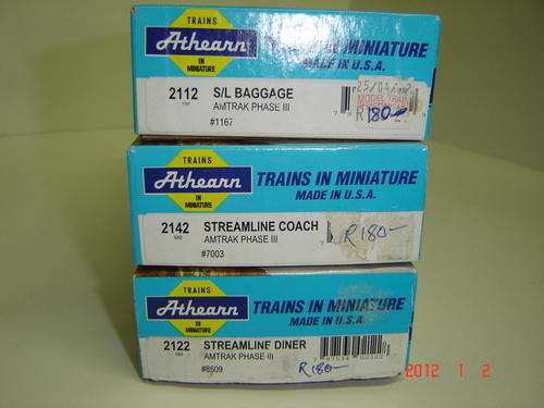 HO Athearn Amtrak Passenger Coaches - New
