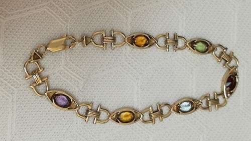 9ct Yellow Gold Gem bracelet
