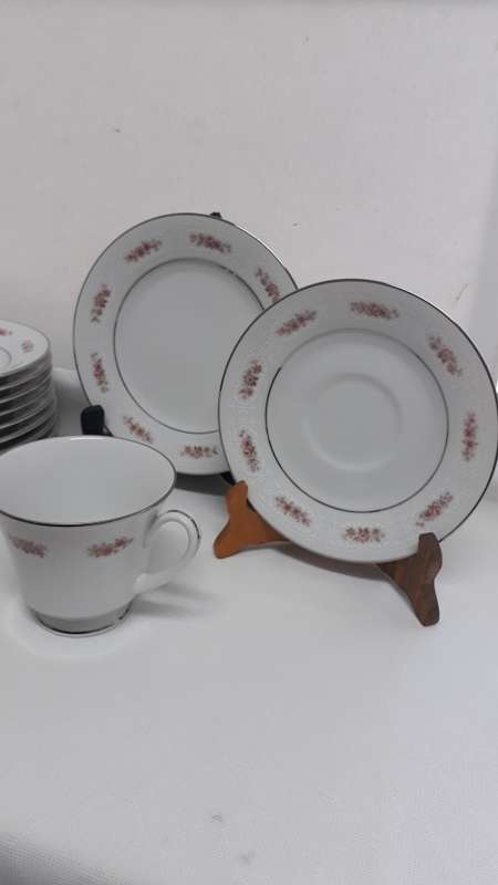 Vintage Noritake *Petula* trios