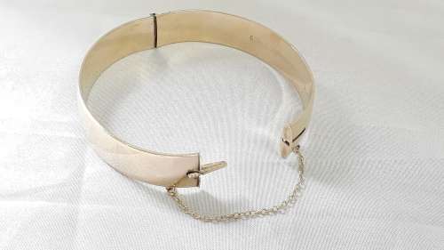 Vintage 9ct gold Metal Core bangle