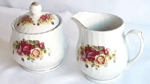 Vintage Elegant China `English Rose` set